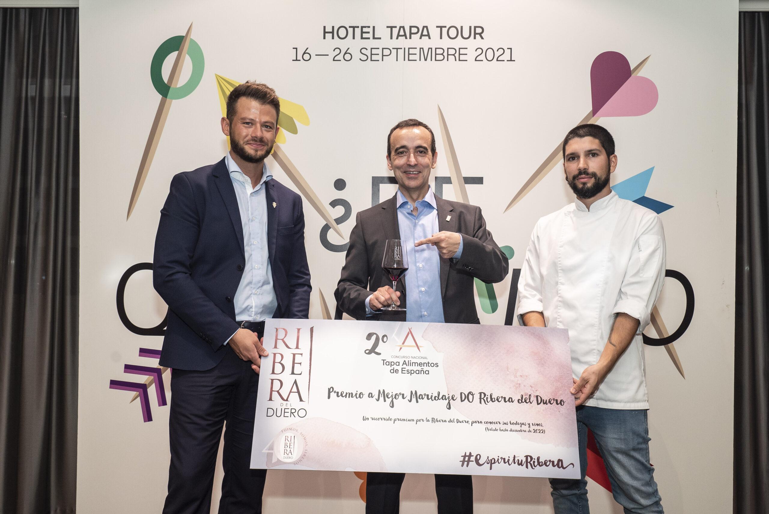 Hotel_Tapa_Tour_Concurso_Tapa_Alimentos_de_Espan╠aa_Premio_Maridaje_DO_Ribera_del_Duero_1-scaled (1)